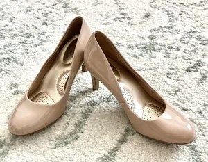 Classic Nude Patent Leather Heel Pumps thumbnail 1
