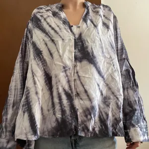 Side Stitch Women's Top Sz XL Tie Dye Tencera Button Front Top Blue A393918 thumbnail 11