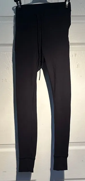 Avalanche Black Jogger Leggings thumbnail 1