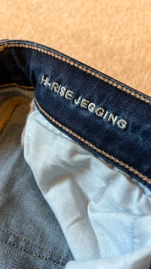 American Eagle Jeans thumbnail 3