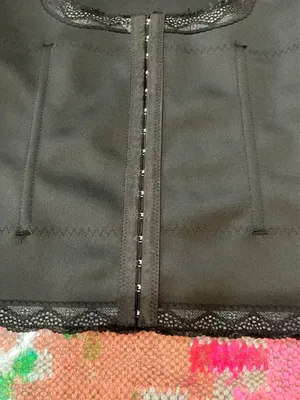 Under where black shapewear top M thumbnail 4