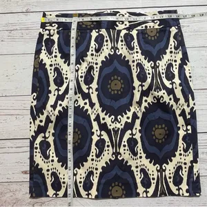 J. Crew Factory Stretch Blue Cream Pencil Skirt Size 8 thumbnail 9