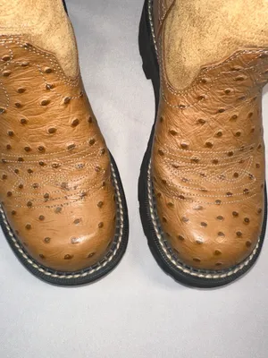 Women’s Ariat FatBaby 7 B Short Western Boots Ostrich Design Leather Classic thumbnail 5