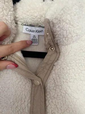 Calvin Klein Sherpa Pullover thumbnail 2