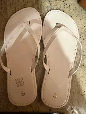 Women's White Flip Flop Sandals with Slim Straps Size 9 thumbnail 1