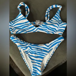 Triangl Bikini Set thumbnail 8