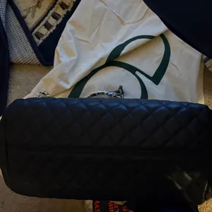 Vera Black Quilted‎ Tote Bag thumbnail 7