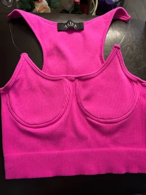 Hot pink tee Sz.small thumbnail 2
