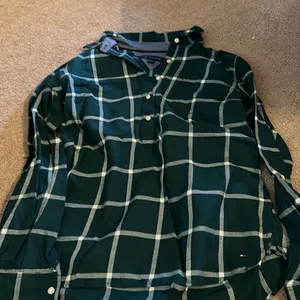 Tommy Hilfiger small green blouse thumbnail 4