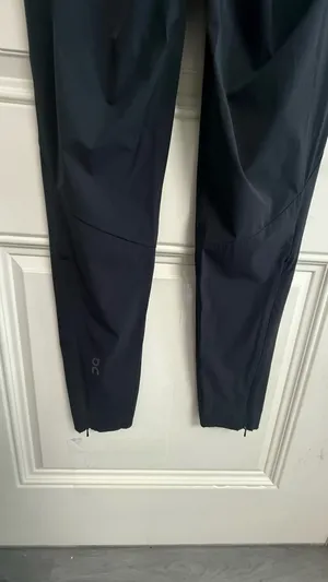 On Running Women's Lightweight Pants Black Size S - Elastic Waist Ankle Zip thumbnail 7