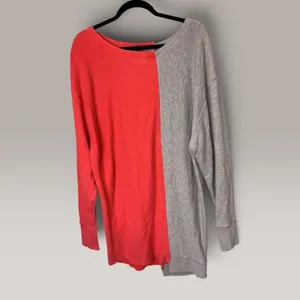 Free People Two Tone Colorblock Oversized Sweatshirt Red Grey S thumbnail 4