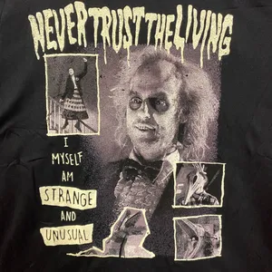 BeetleJuice Movie Never Trust The Living Graphic T-Shirt 2XL thumbnail 2