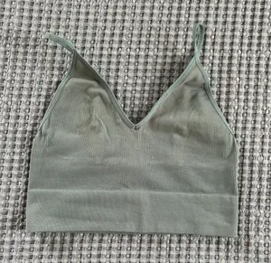 Boutique Tank Green Size M thumbnail 3