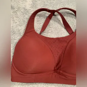 Lululemon sports bra red thumbnail 2