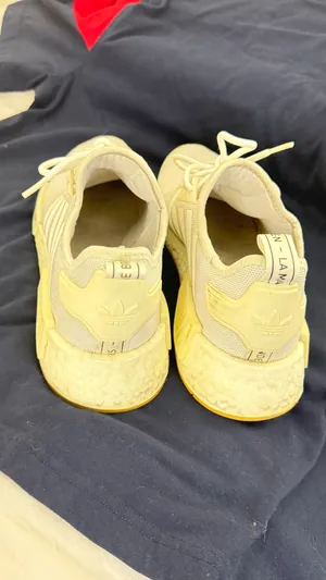 adidas Men's Sneakers Shoes Size 9 thumbnail 3