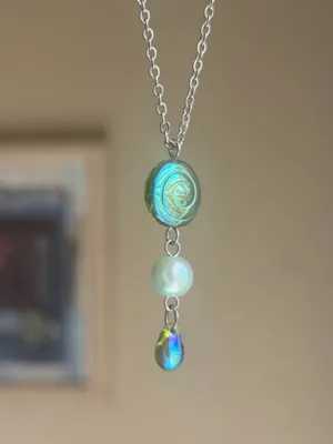 Handmade Czech glass teardrop & swirl necklace🍃🌀 thumbnail 2