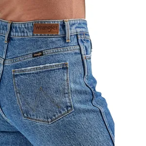 NWOT Wrangler High Rise Vintage Taper Mom Jeans Sz 10 Distressed Medium Wash thumbnail 2