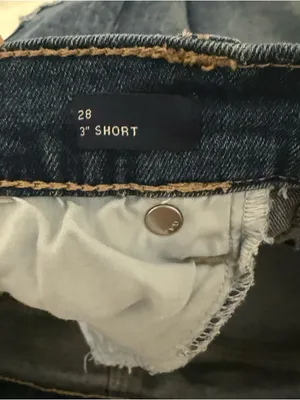 GAP 3” Denim Shorts thumbnail 4