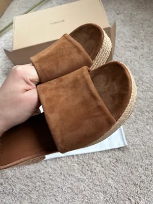 Vince suede platform sandals. 7.5 thumbnail 15
