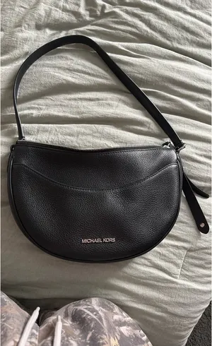 Michael Kors Black Leather Purse thumbnail 3