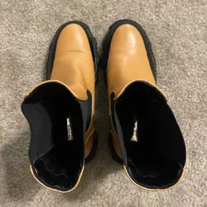 Women’s Billini Yuna Desert Platform Slip-On Combat Boots Size 8 thumbnail 8