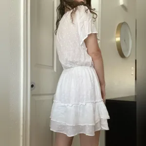Abercrombie & Fitch Swiss Dot Cinched Waist Tiered Mini Dress Sz Large‎ White thumbnail 3