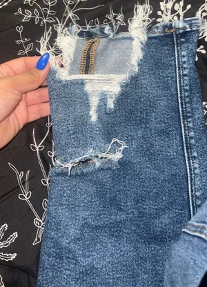 American Eagle Jeans thumbnail 5