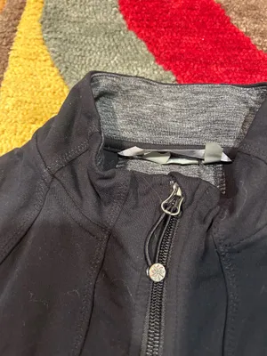 Athleta Criss Cross Hope Jacket Black Grey Athletic Jacket Women’s Size Medium thumbnail 3