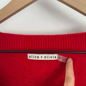 Alice + Olivia XS Ayden Crop Wool Cashmere Sweater‎ Cable Knit Red Valentines thumbnail 3