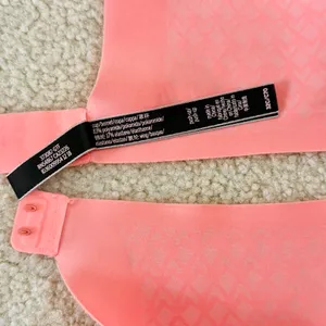 Victoria's Secret Sexy Illusions Push-Up Bra thumbnail 3