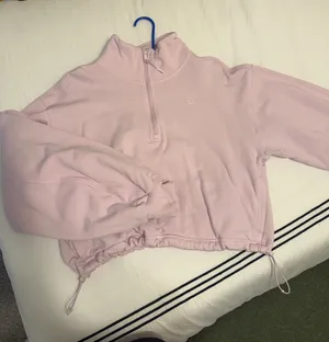Lululemon Quarter-Zip Pullover thumbnail 1