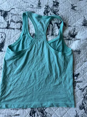 Lululemon Tank Top thumbnail 2