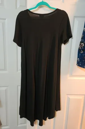 LuLaRoe  Carly thumbnail 2