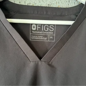 FIGS Scrub Top BLACK Kangaroo Pocket Size XL thumbnail 3
