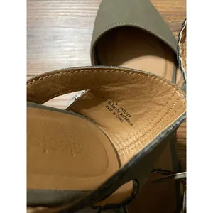 Nicole NKeller pointed toe sandals‎ Green Size 7.5 thumbnail 5