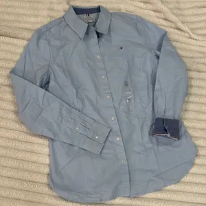 🩵Tommy Hilfiger Womens Classic Button-down-shirts thumbnail 2