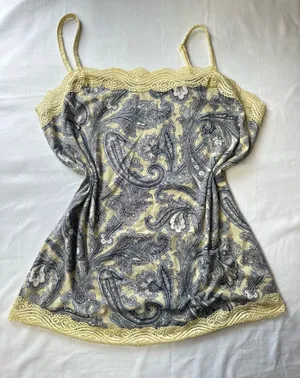 Ann Taylor tank top in excellent condition Size L thumbnail 1
