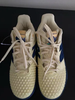 New Balance Coco CG1 Tennis Shoes Yellow Blue WCHCOCI2 NWT thumbnail 2