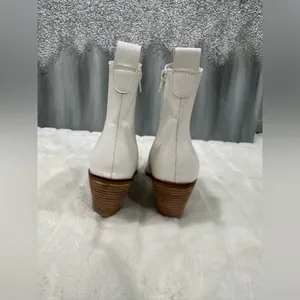 Buckle Beast Fashion Deanna Ankle Boot Size 7 thumbnail 7