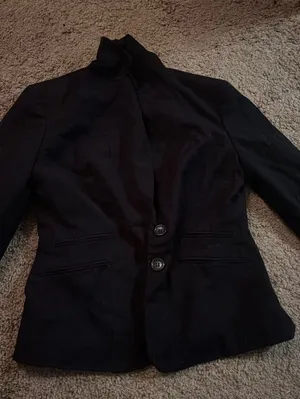 Black blazer thumbnail 1