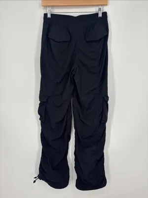 Lululemon Dance Studio Relaxed-Fit Mid-Rise Cargo Pant Women’s Size XS (4-6) thumbnail 7