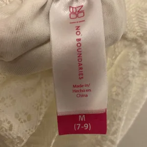 No Boundaries Size Medium (7-9) White Dress thumbnail 9