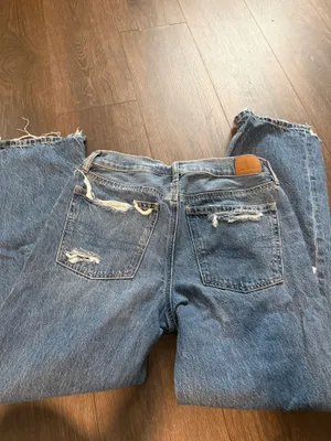 American Eagle Ex-Boyfriend Jeans thumbnail 2