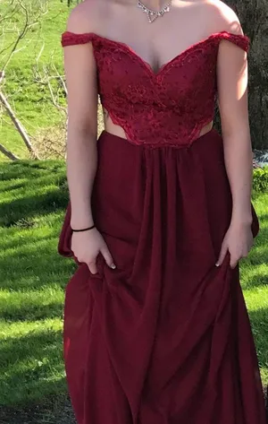 Prom Dress Size 4 thumbnail 1