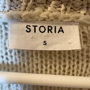 Storia Shaggy‎ Fringe Knit Cardigan Sweater Oatmeal Beige Size Small thumbnail 4
