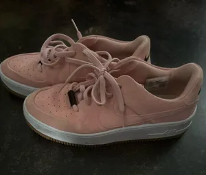 Nike air pink  thumbnail 2
