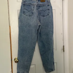 Levi’s jeans thumbnail 2