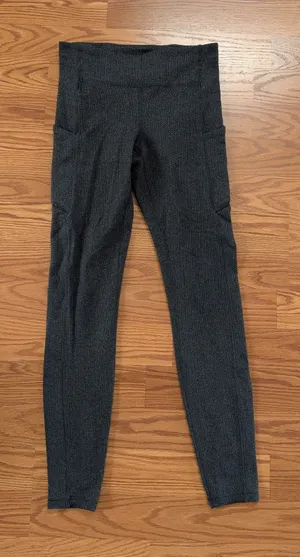 Lululemon Gray Textured Leggings Pants Size 6 thumbnail 1
