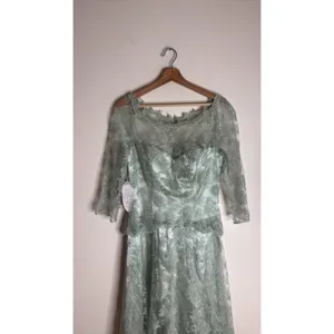vtg Cassandra Stone Dress Womens 8 Sage Green Lace Gown Formal‎ Evening Beaded thumbnail 2