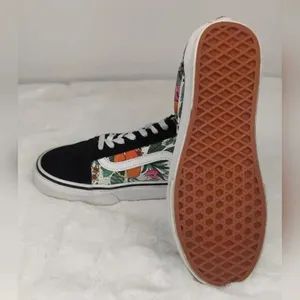 Vans floral Black White Skate Shoes Size US 7 thumbnail 5